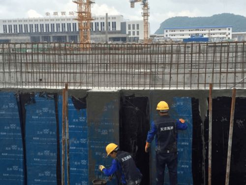 優質工程防水材料與技術巡展之 安順經濟技術開發區高鐵站片區一級開發站前廣場